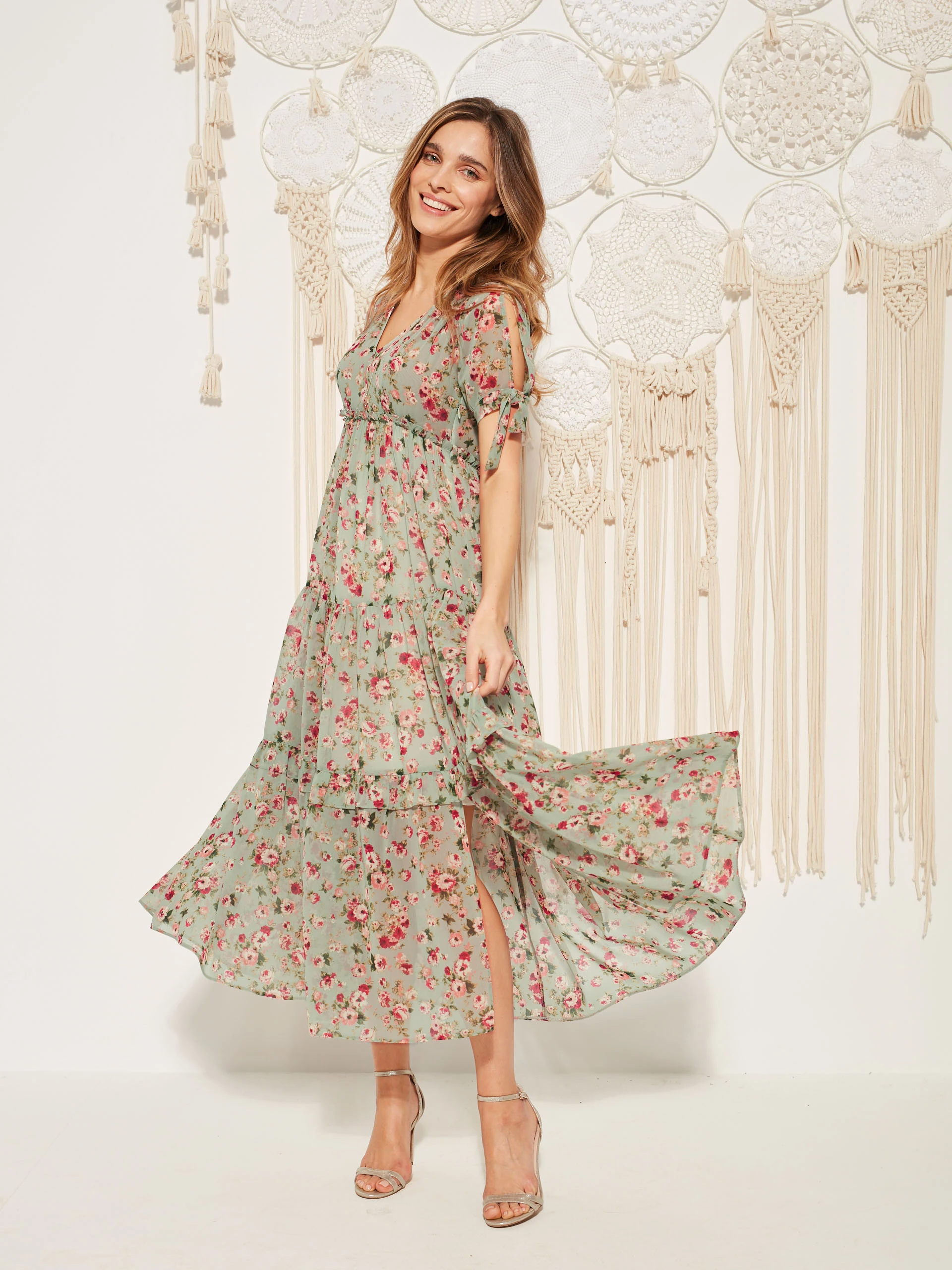 FLORAL PATTERN DRESS WITH SLITS