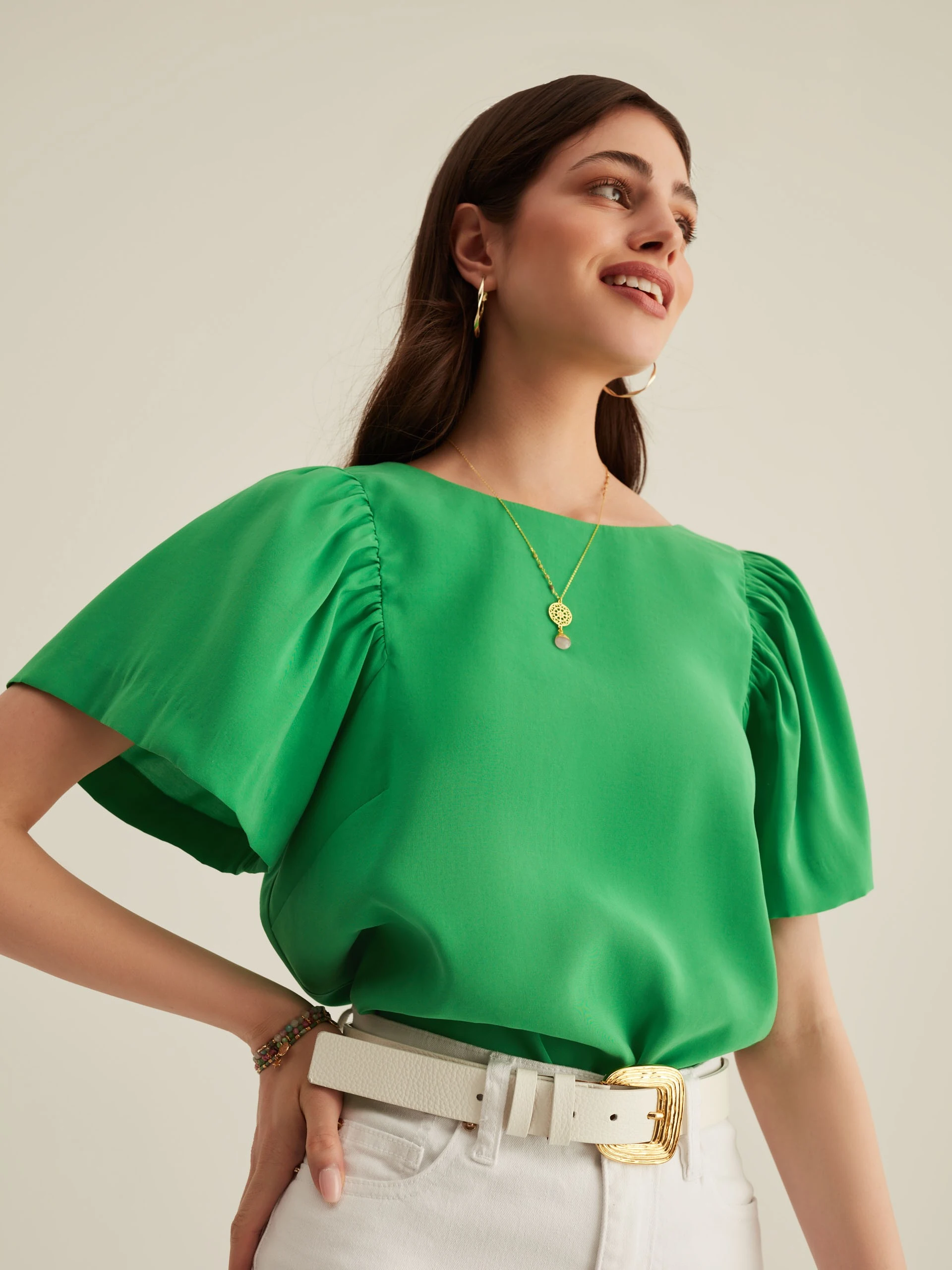 GREEN BLOUSE WITH OPEN BACK