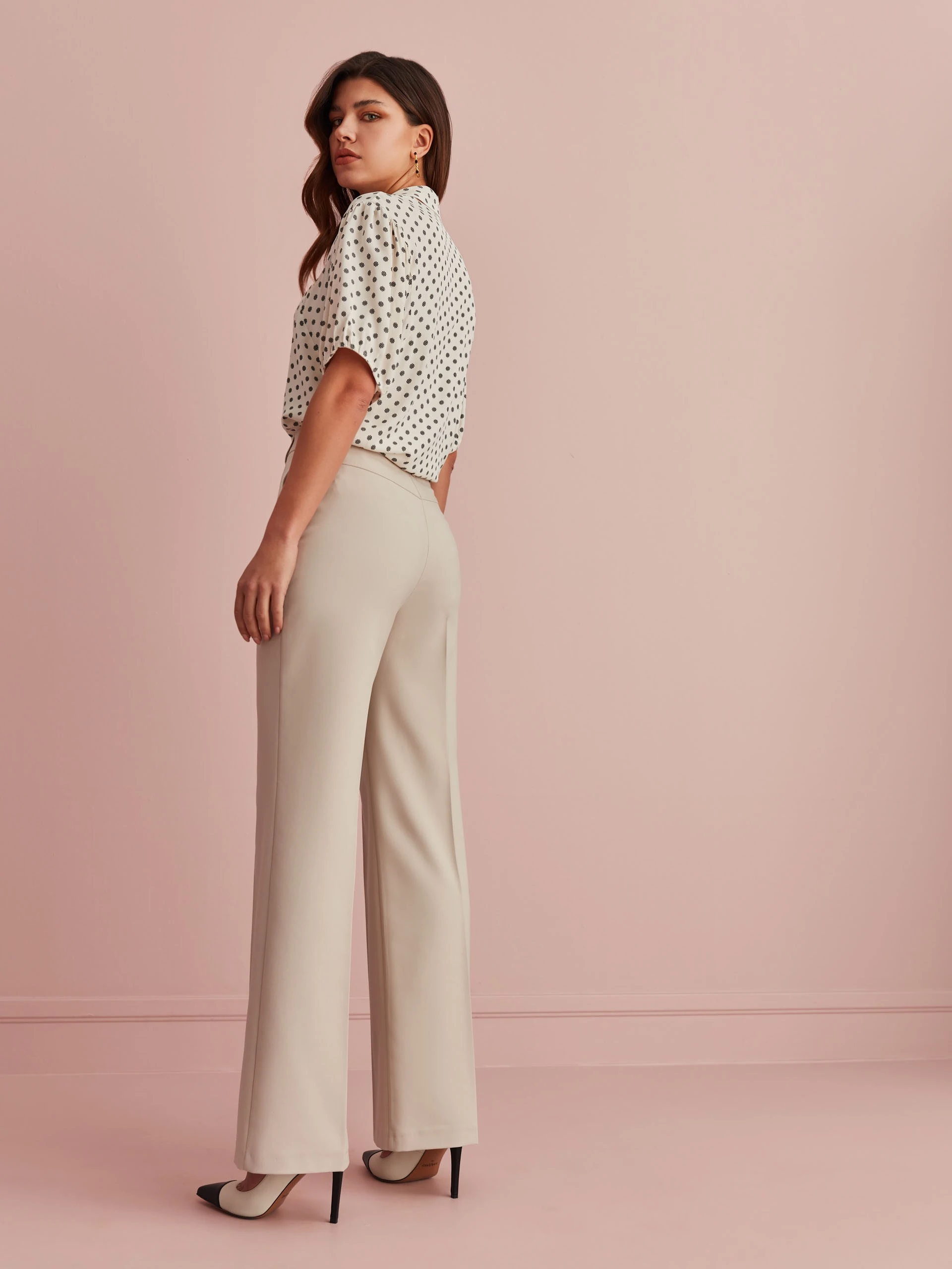 BEIGE PANTS WITH WIDE LEG