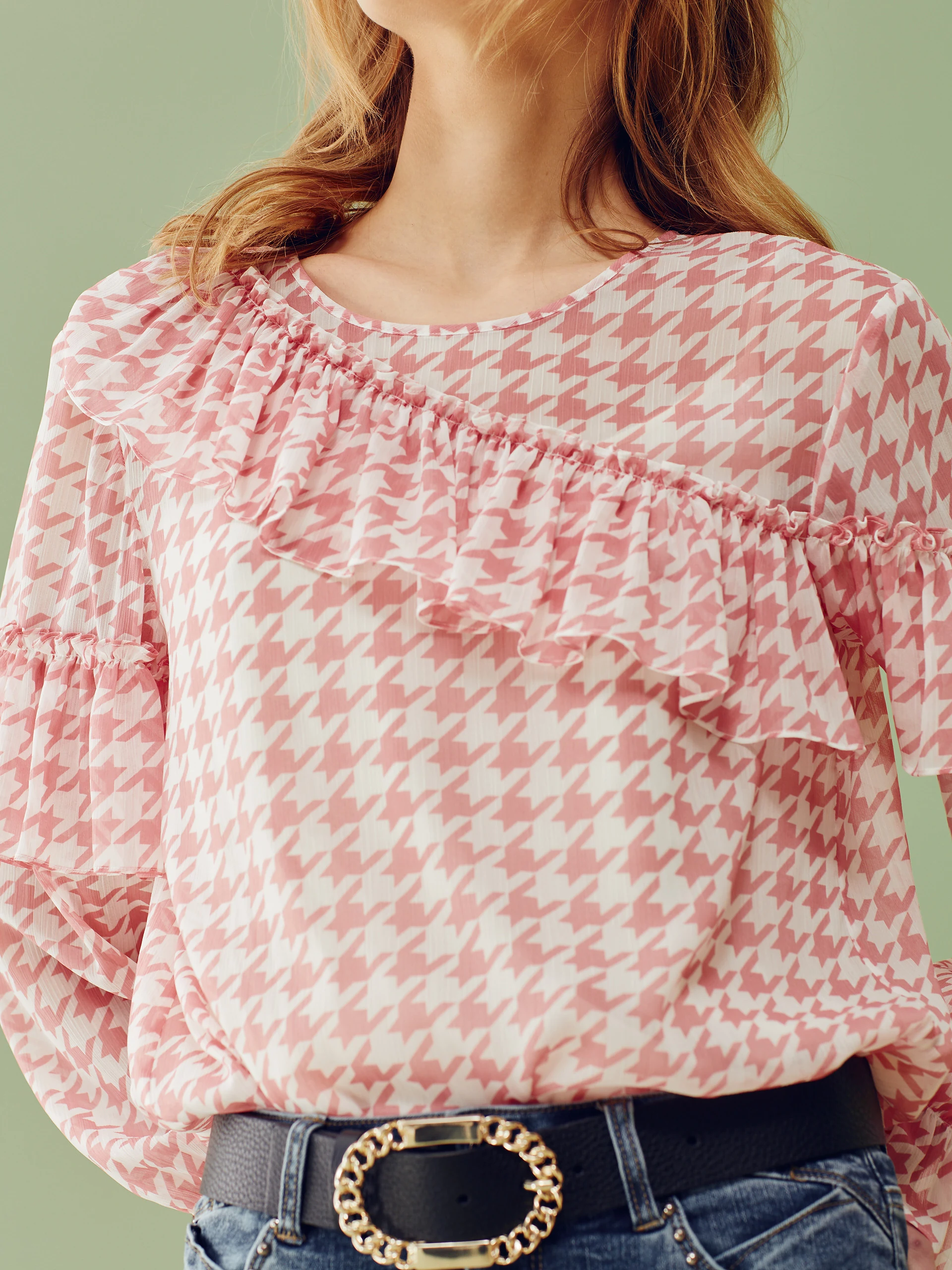 BLOUSE IN PEPITAS WITH RUFFLES