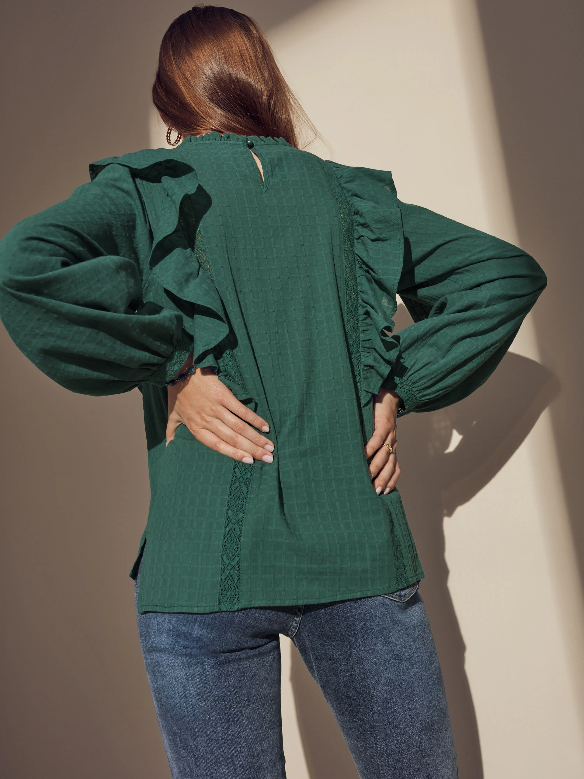 GREEN BLOUSE WITH RUFFLES