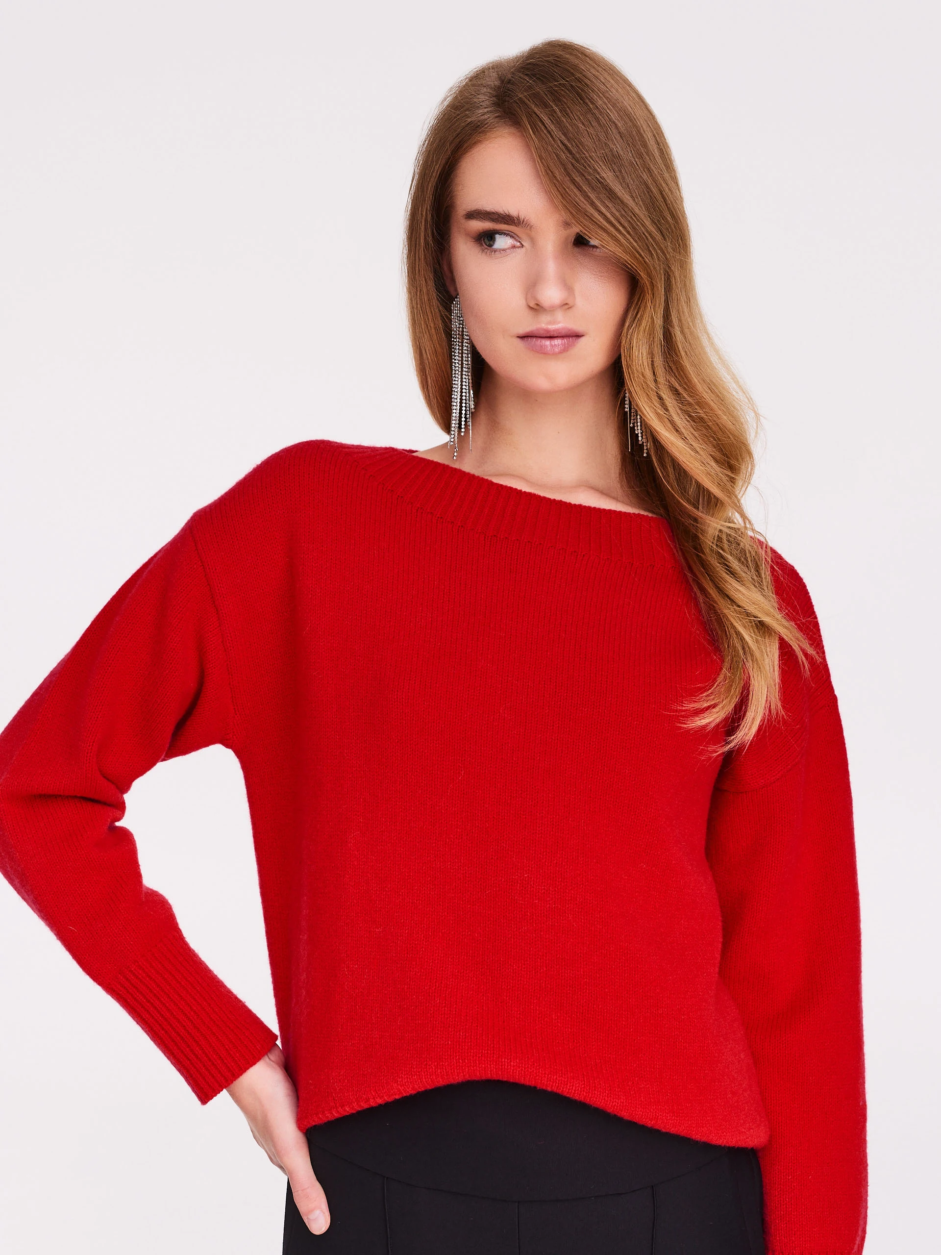 Wełniany czerwony sweter