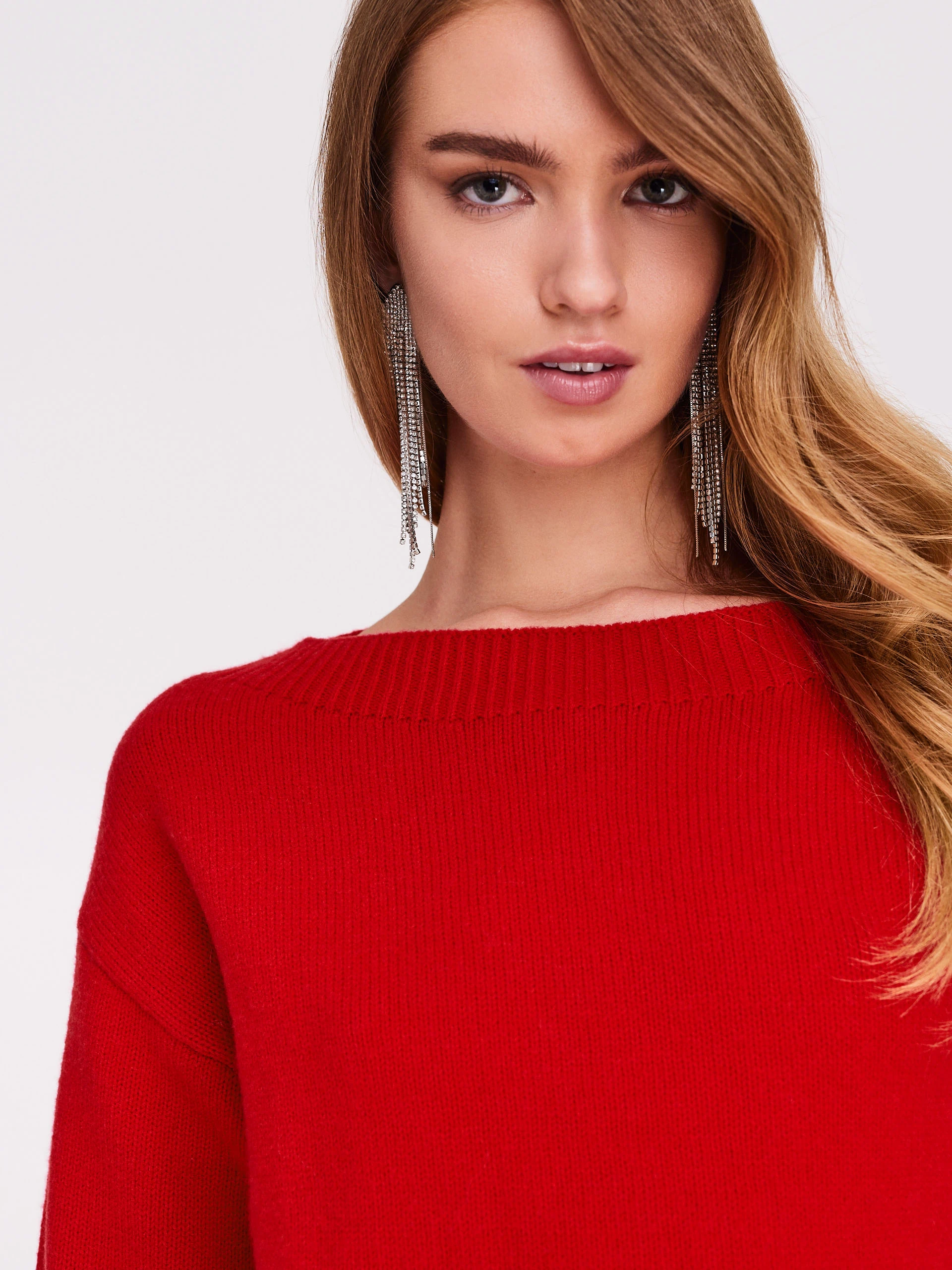 Wełniany czerwony sweter