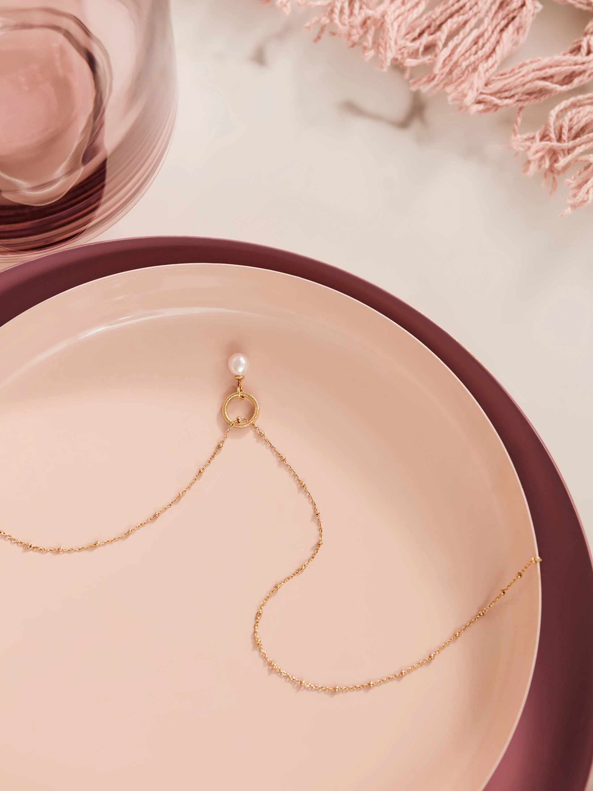 GOLD PLATED PEARL NECKLACE