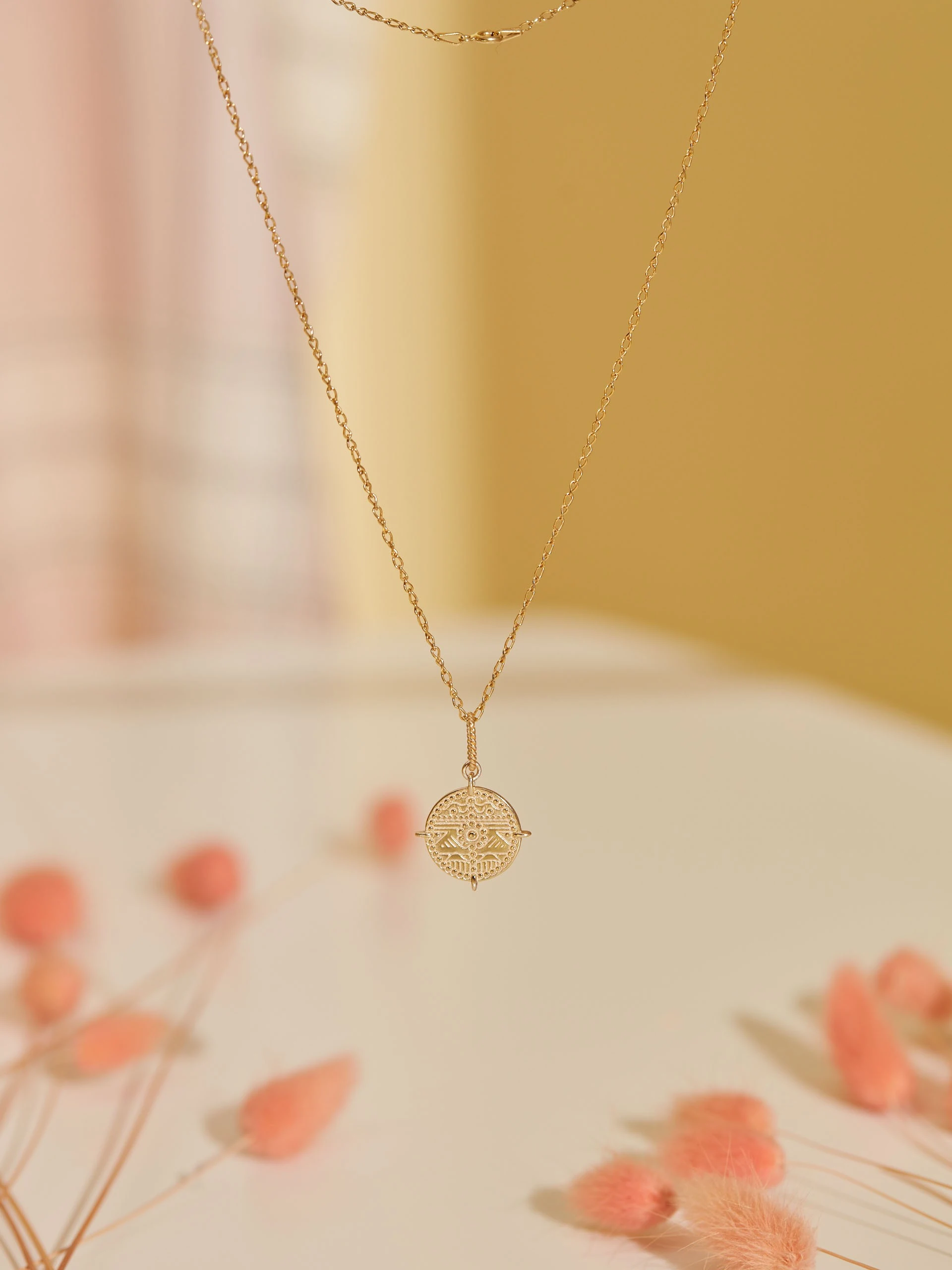 GOLD-PLATED COIN NECKLACE