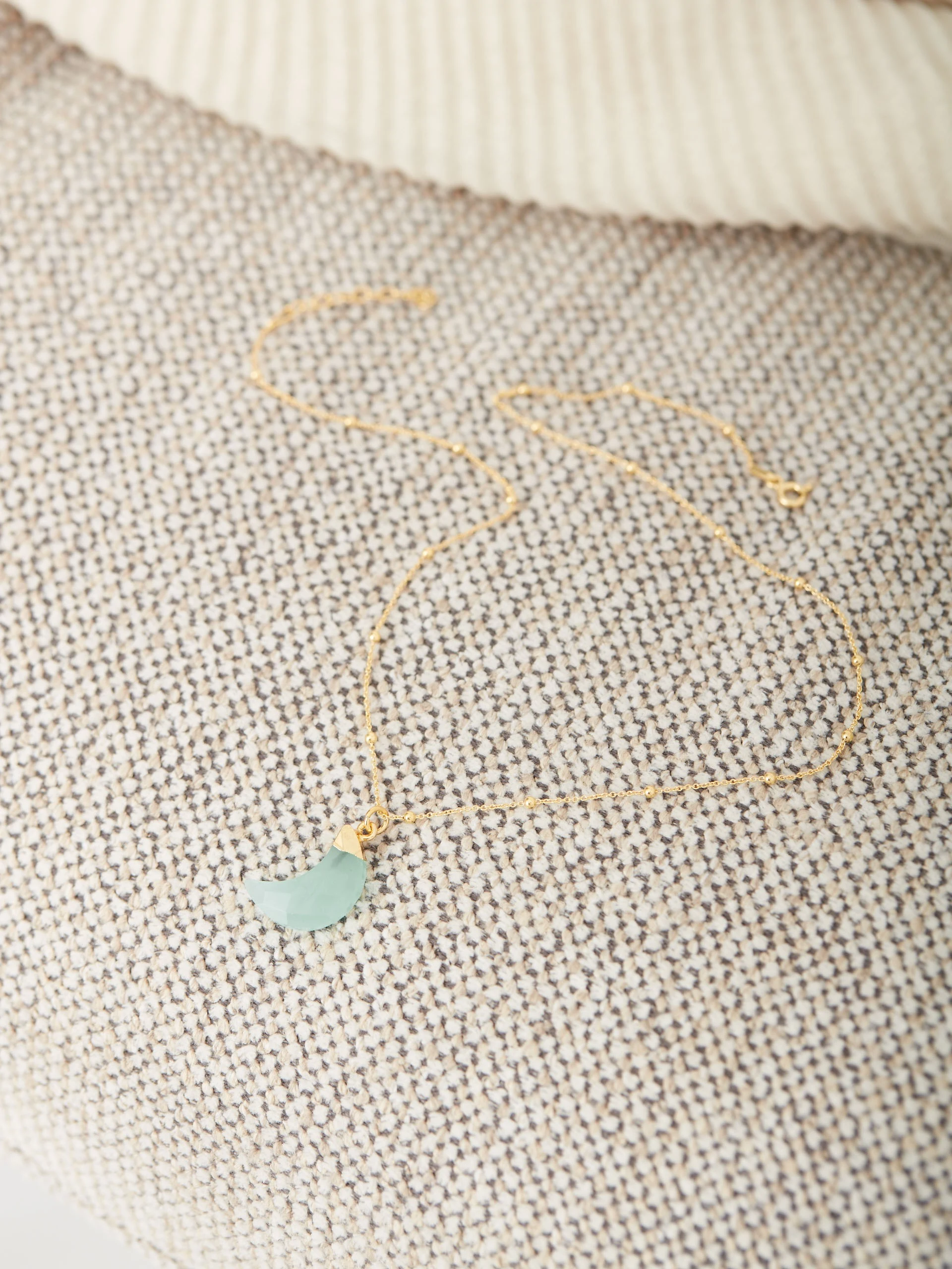 GOLD-PLATED MOON NECKLACE