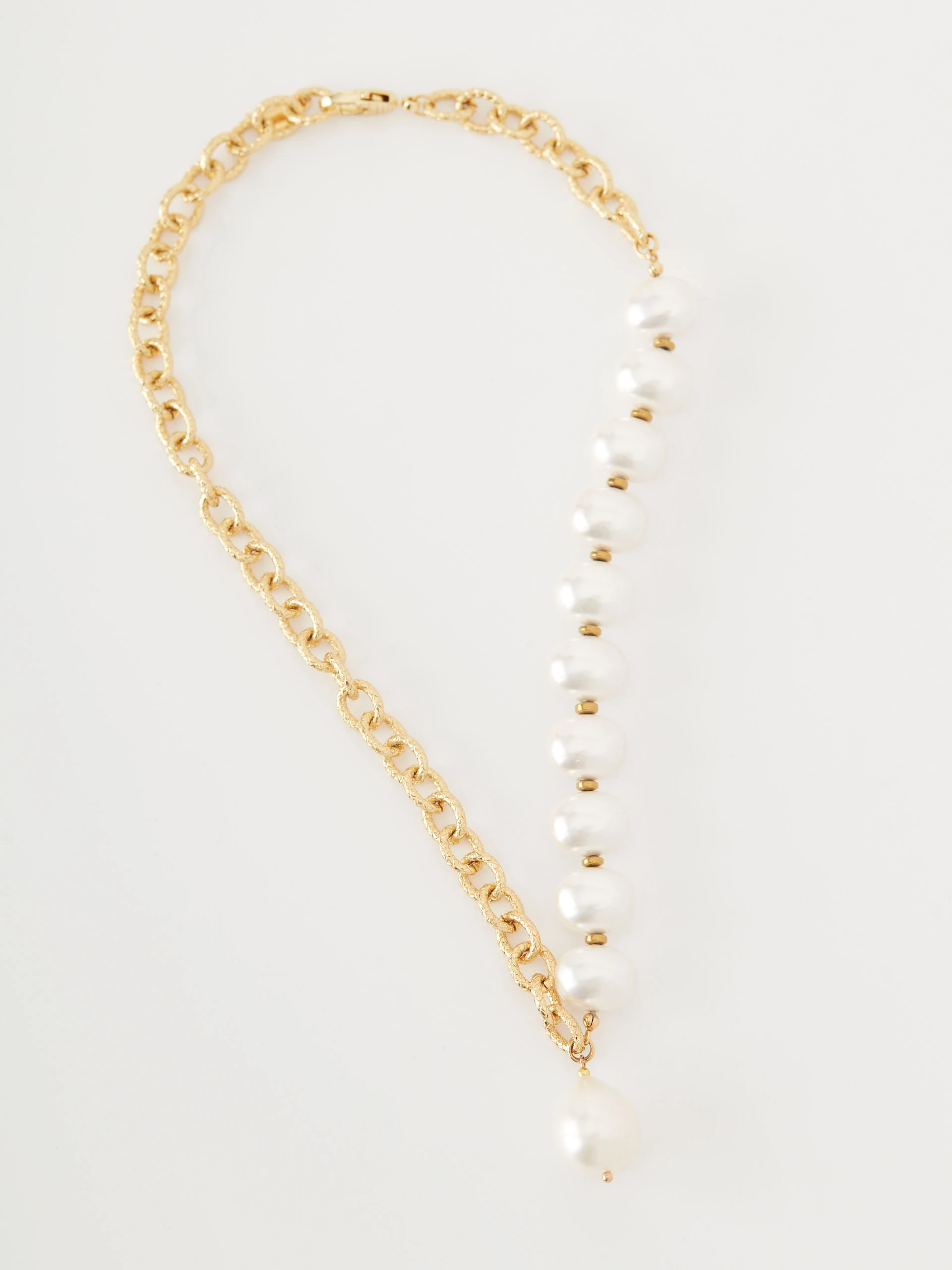 Pozłacany naszyjnik z perłami