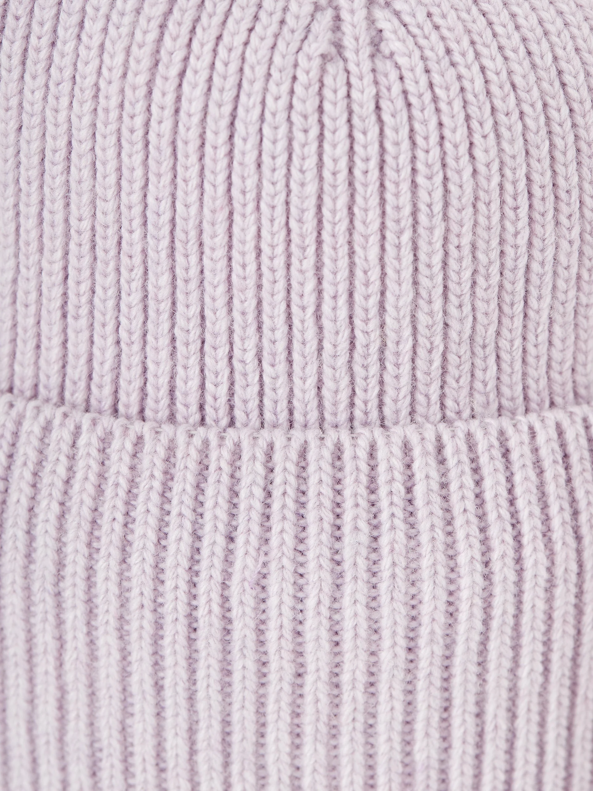 Lilac cashmere wool cap