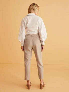 BEIGE HIGH-WAISTED PANTS