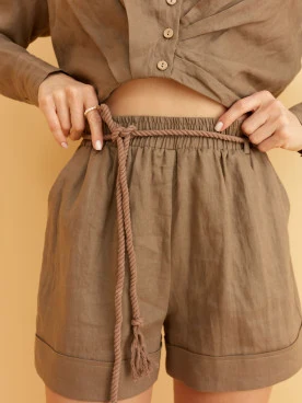 LINEN SHORTS WITH WAIST TIE