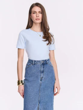 Blue short-sleeved sweater