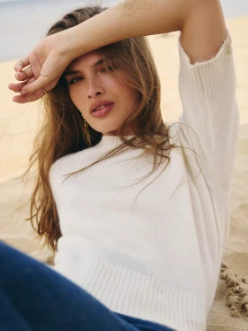 Creamy sweater with wool and mohair