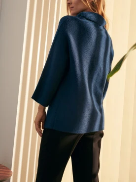 OVERSIZED TURTLENECK SWEATER