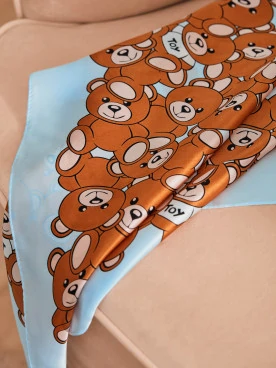 SILK GAVROCHE IN TEDDY BEARS