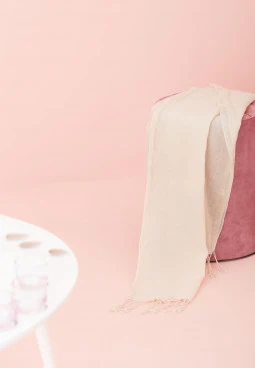 LIGHT BEIGE LINEN SCARF