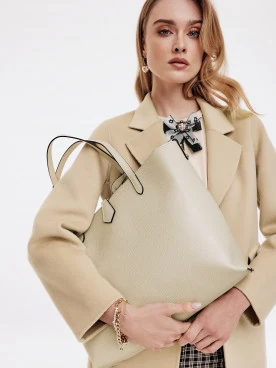 Beige shopper bag