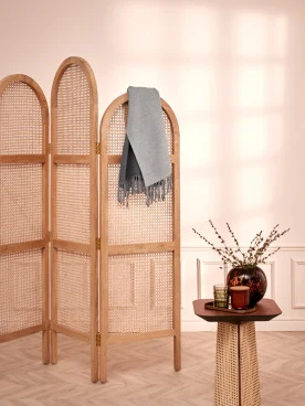 WOOLEN SCARF