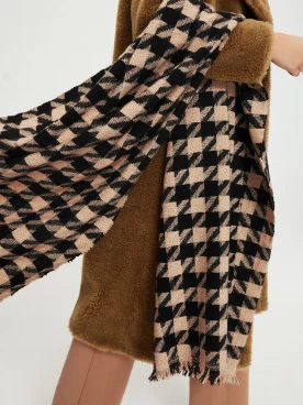 Beige shawl in pepit
