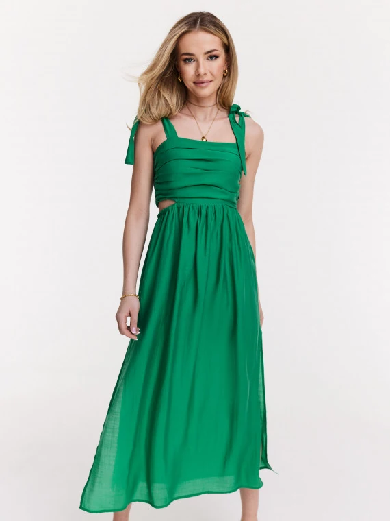 Crinkled emerald dress with tied straps