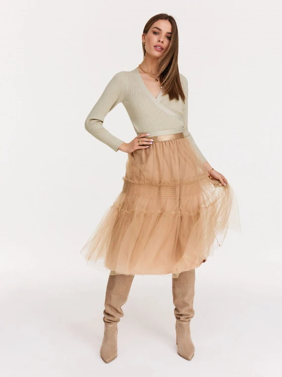 Knee-length tulle skirt with ruffles