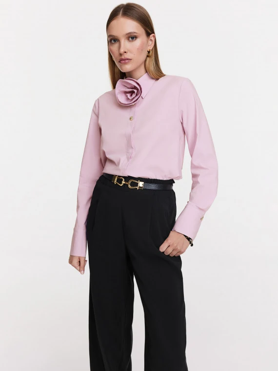 Elegant shirt with rose