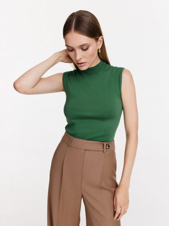 Brown trousers with wide legs
