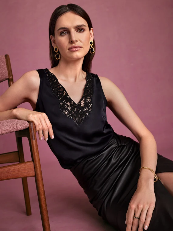 Black satin viscose top with lace