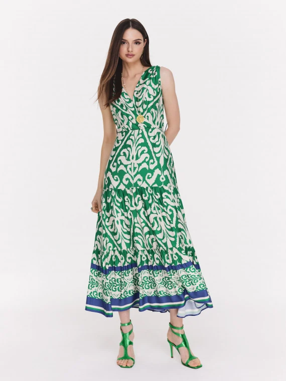 Zielona wiskozowa sukienka z kopertowym dekoltem
