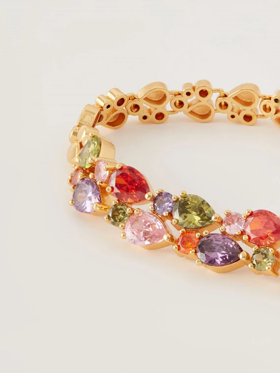 Colorful bracelet with glass crystals