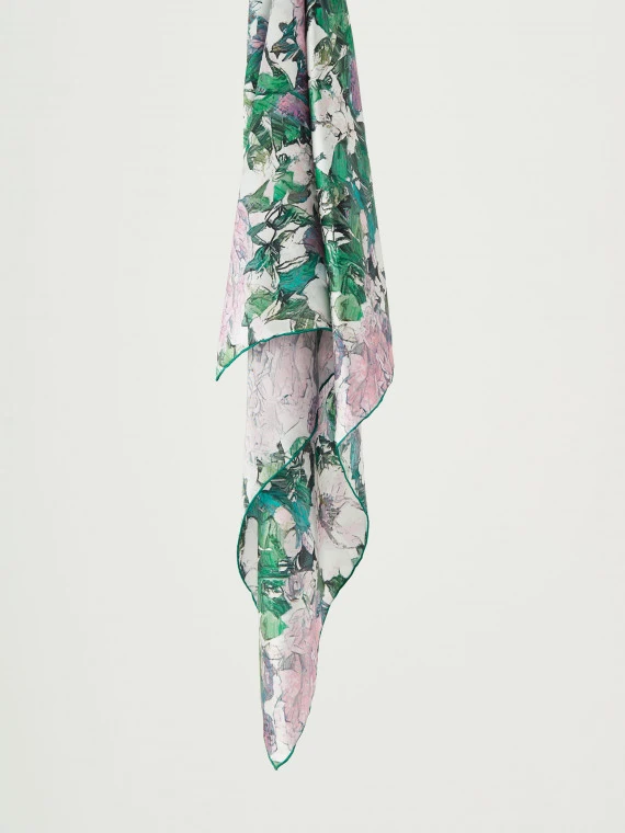 Silk gavroche with floral pattern