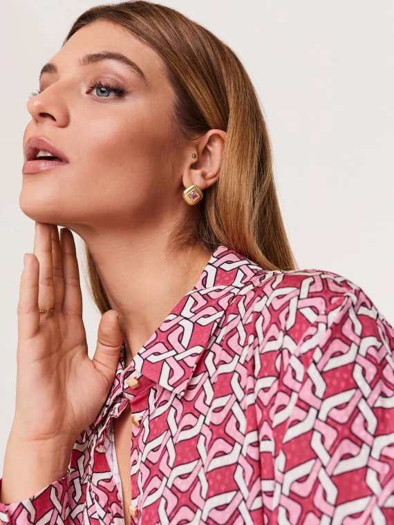 Elegant earrings with pink zircons