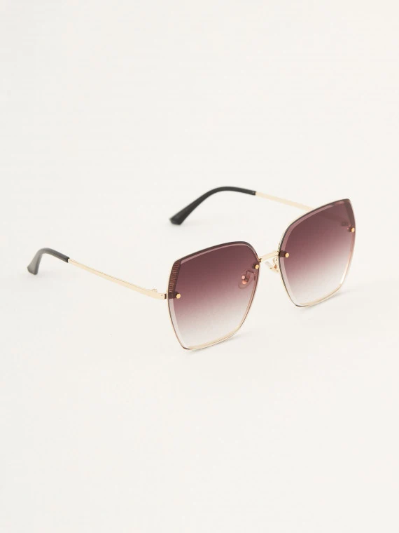 Gold sunglasses with ombre effect