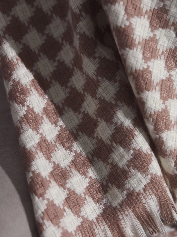 BROWN CHECKERED SCARF