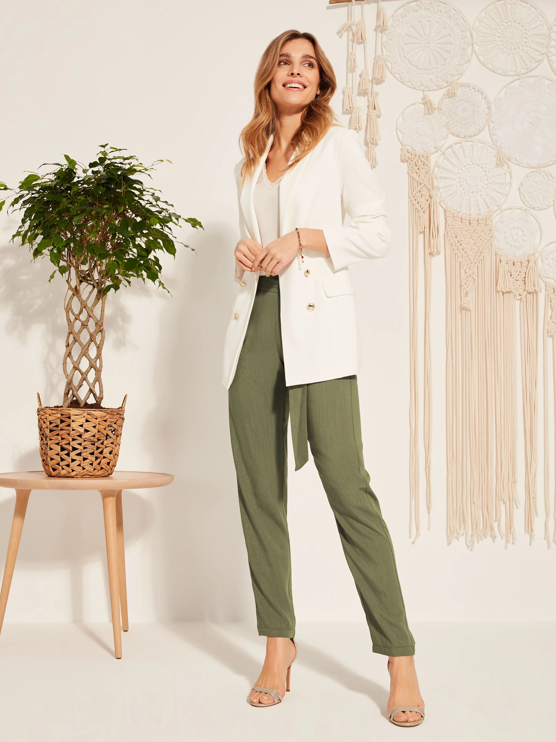 STRAIGHT CUT PANTS WITH BINDING