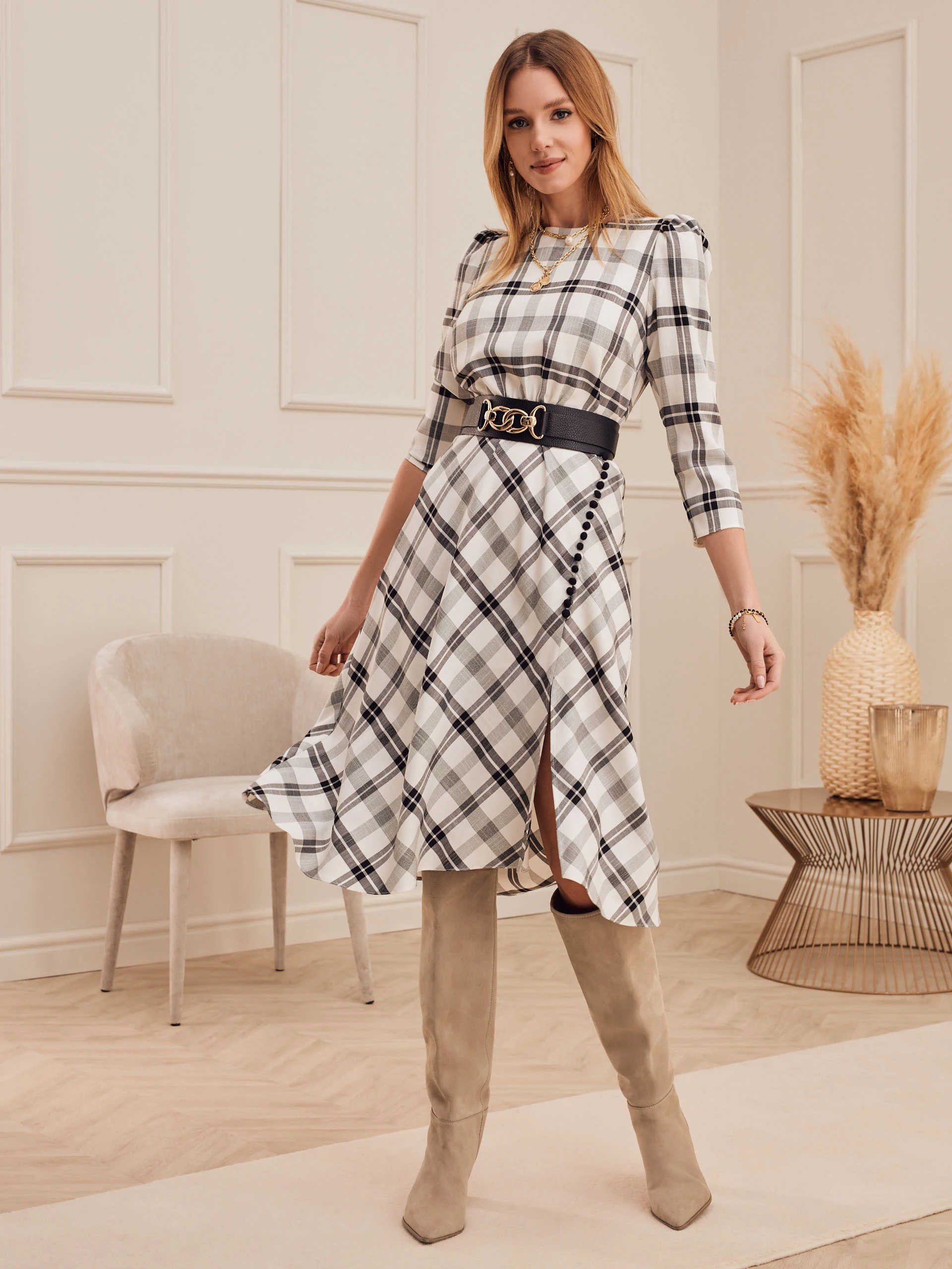 CHECKERED DRESS WITH BUTTONS