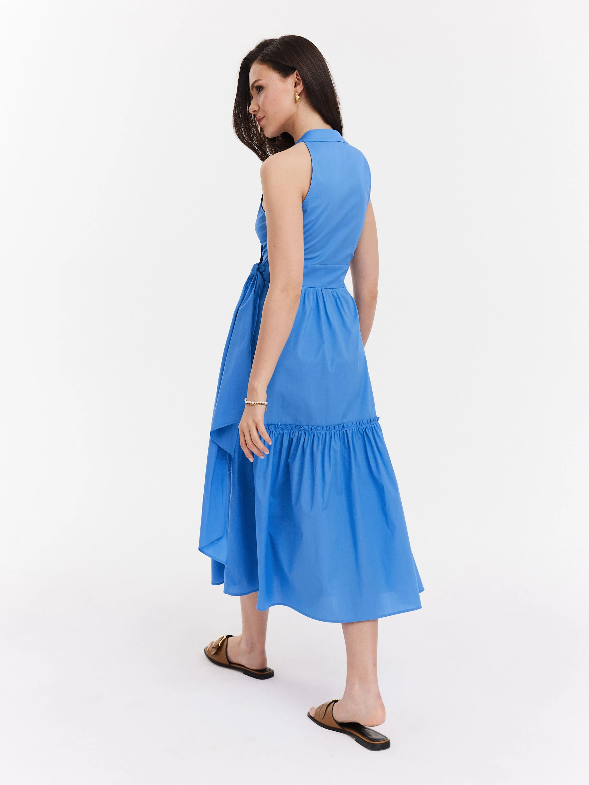 Blue dress with tie at the waist