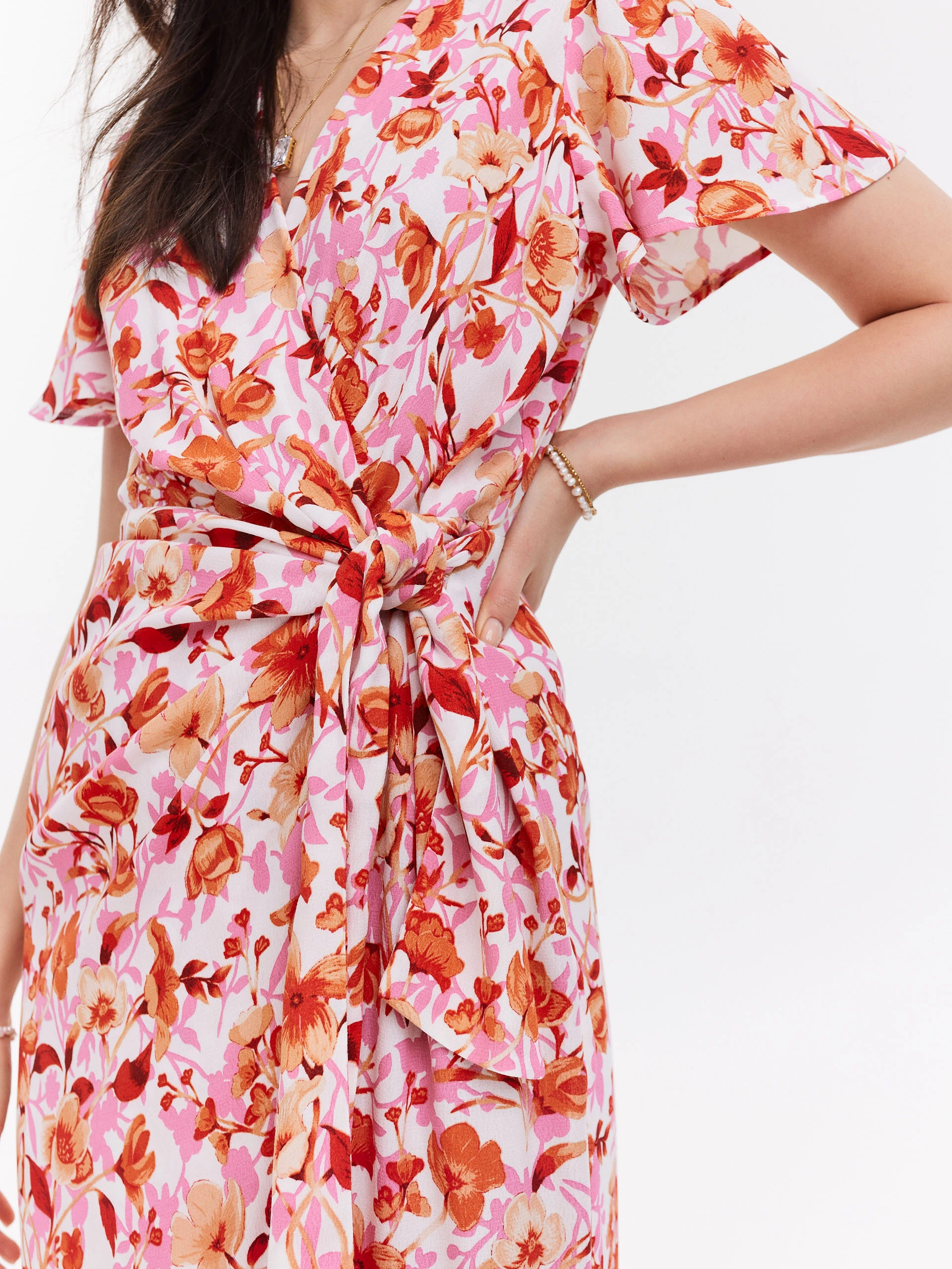 Flower dress with envelope neckline