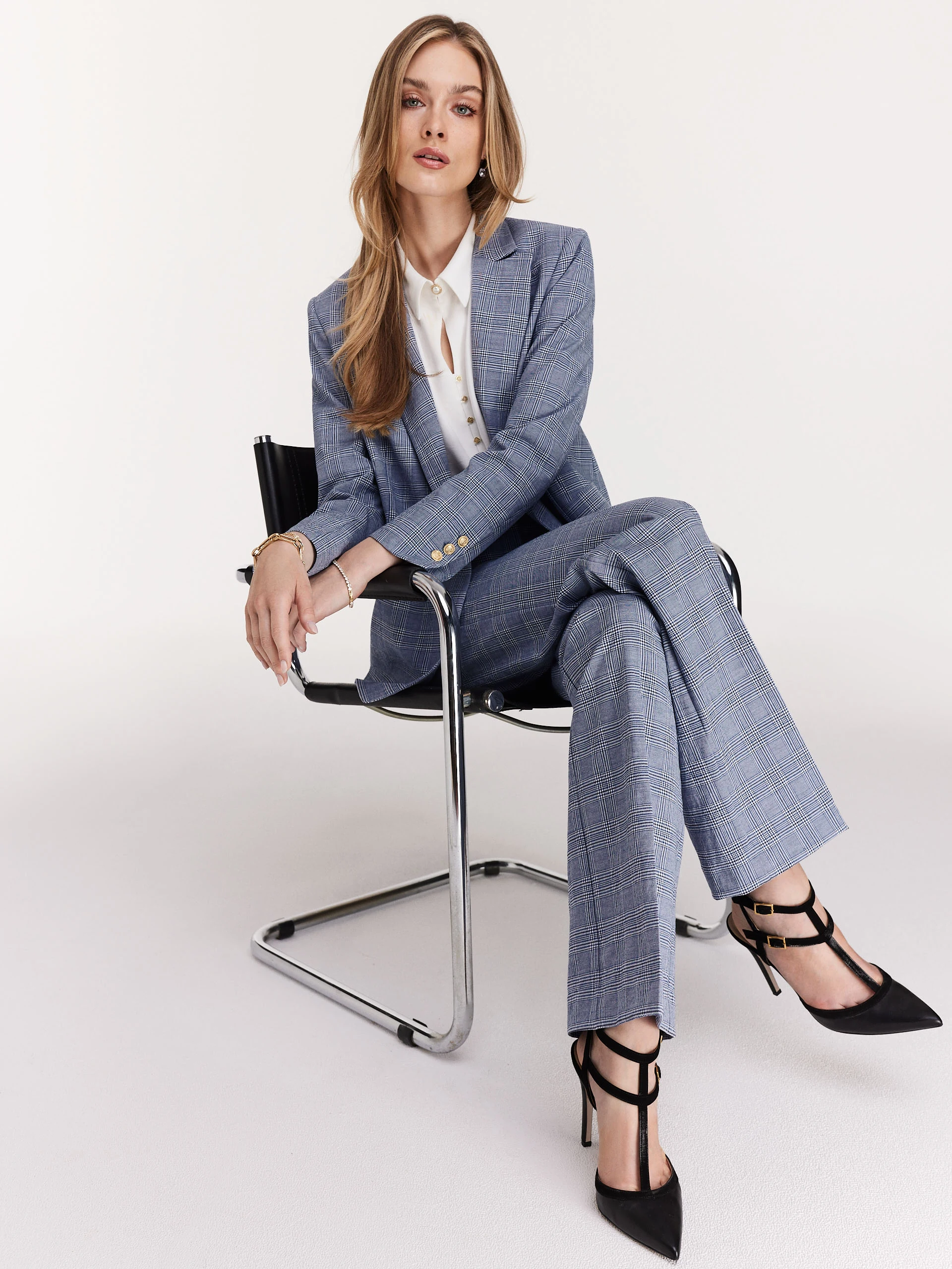 High-waisted plaid pants