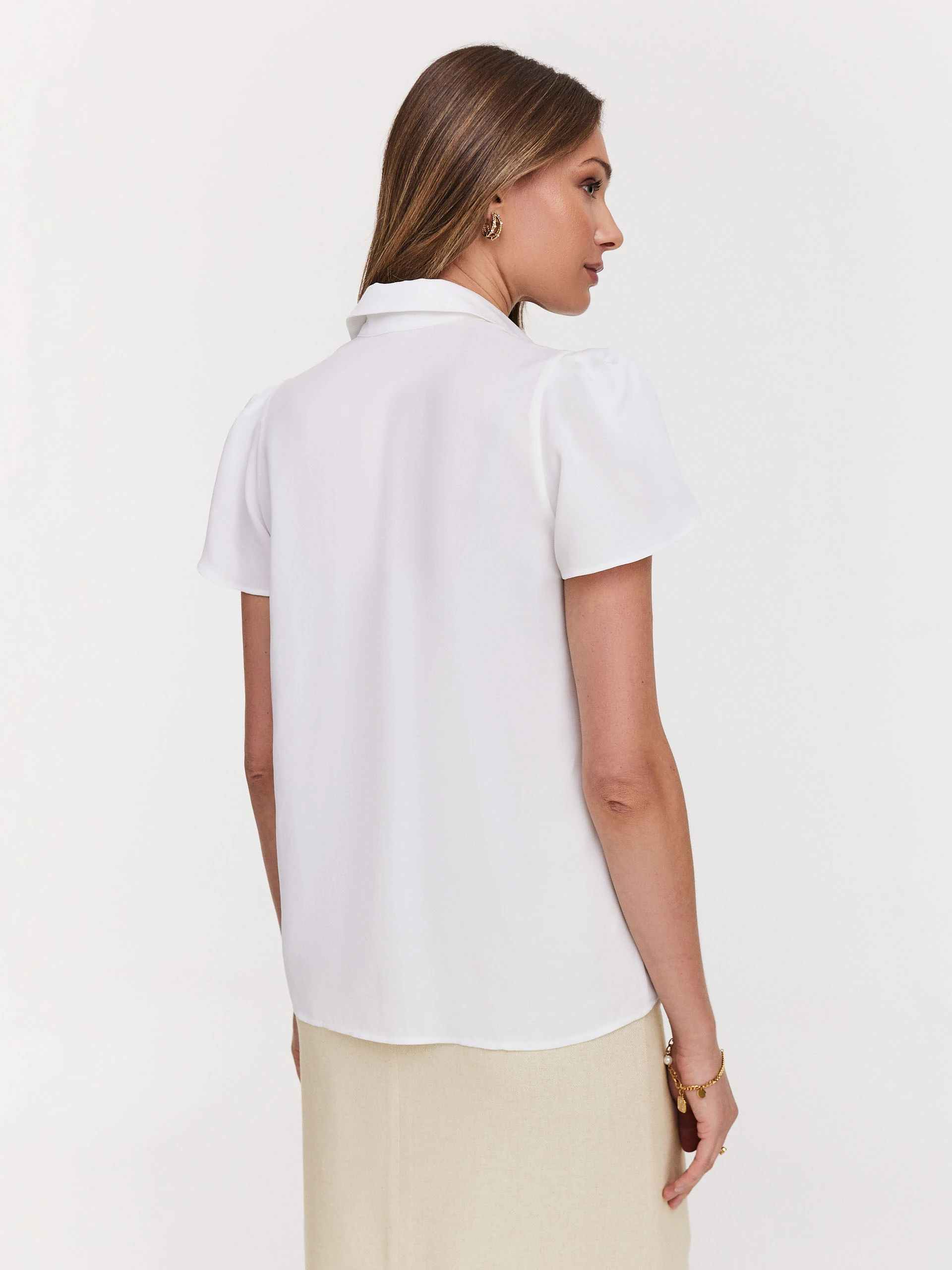White blouse in airy fabric