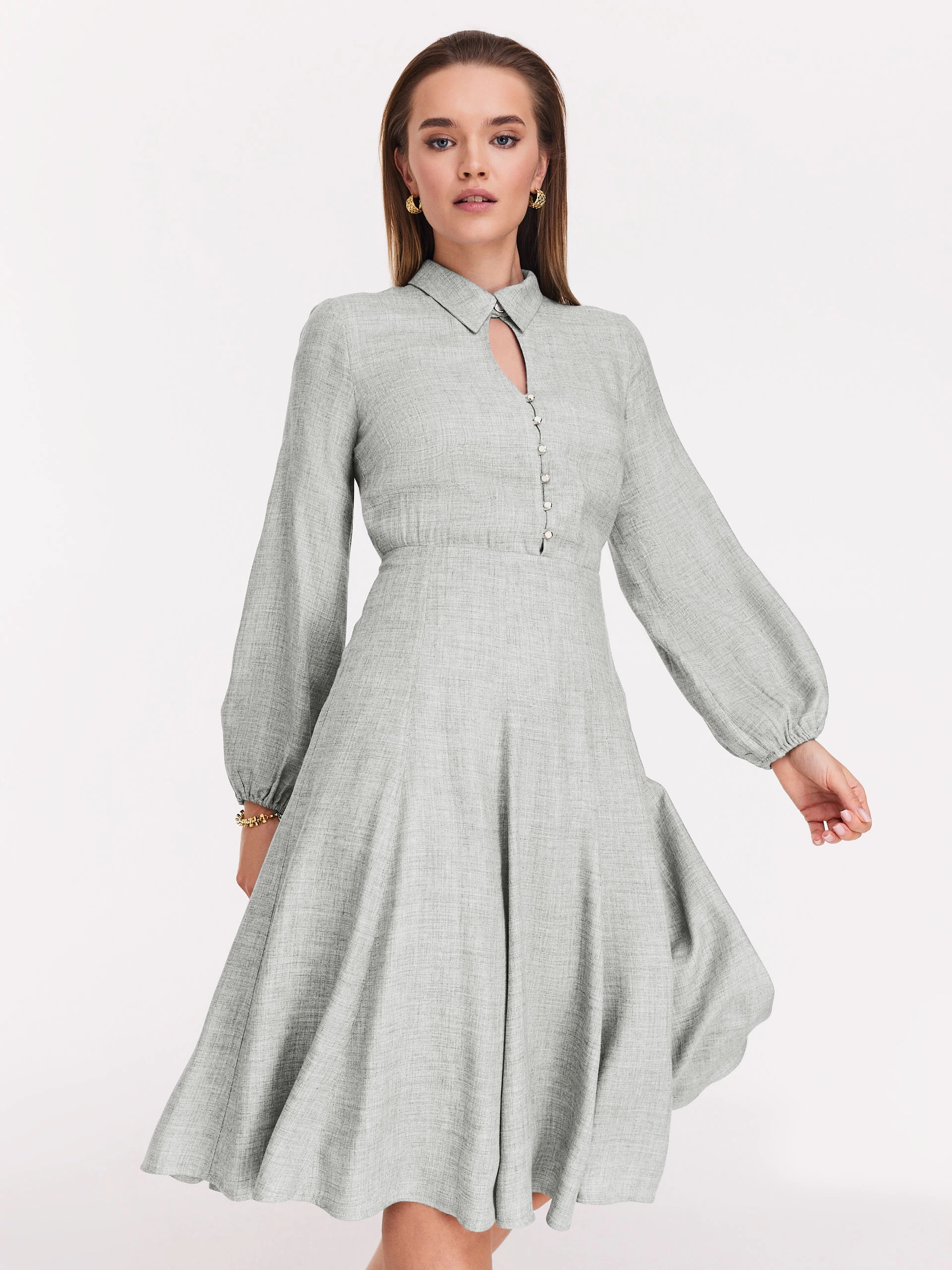 Szara sukienka w stylu retro