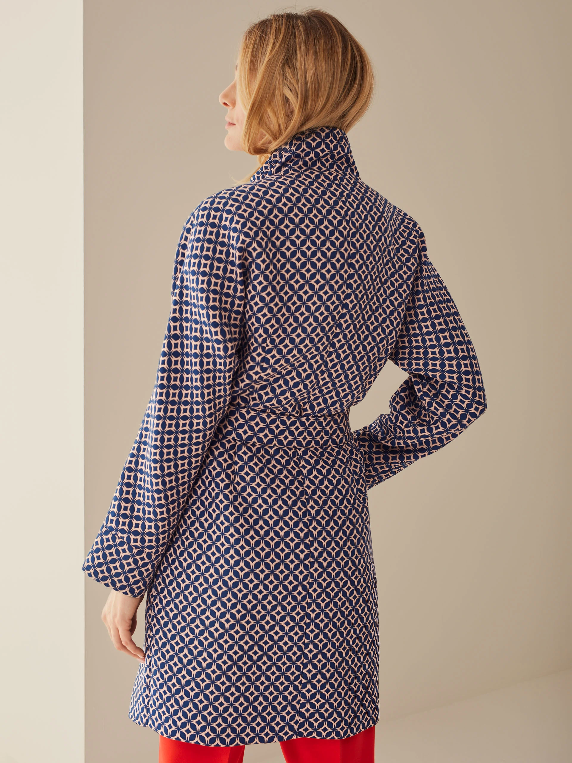 BOXY PATTERNED COAT