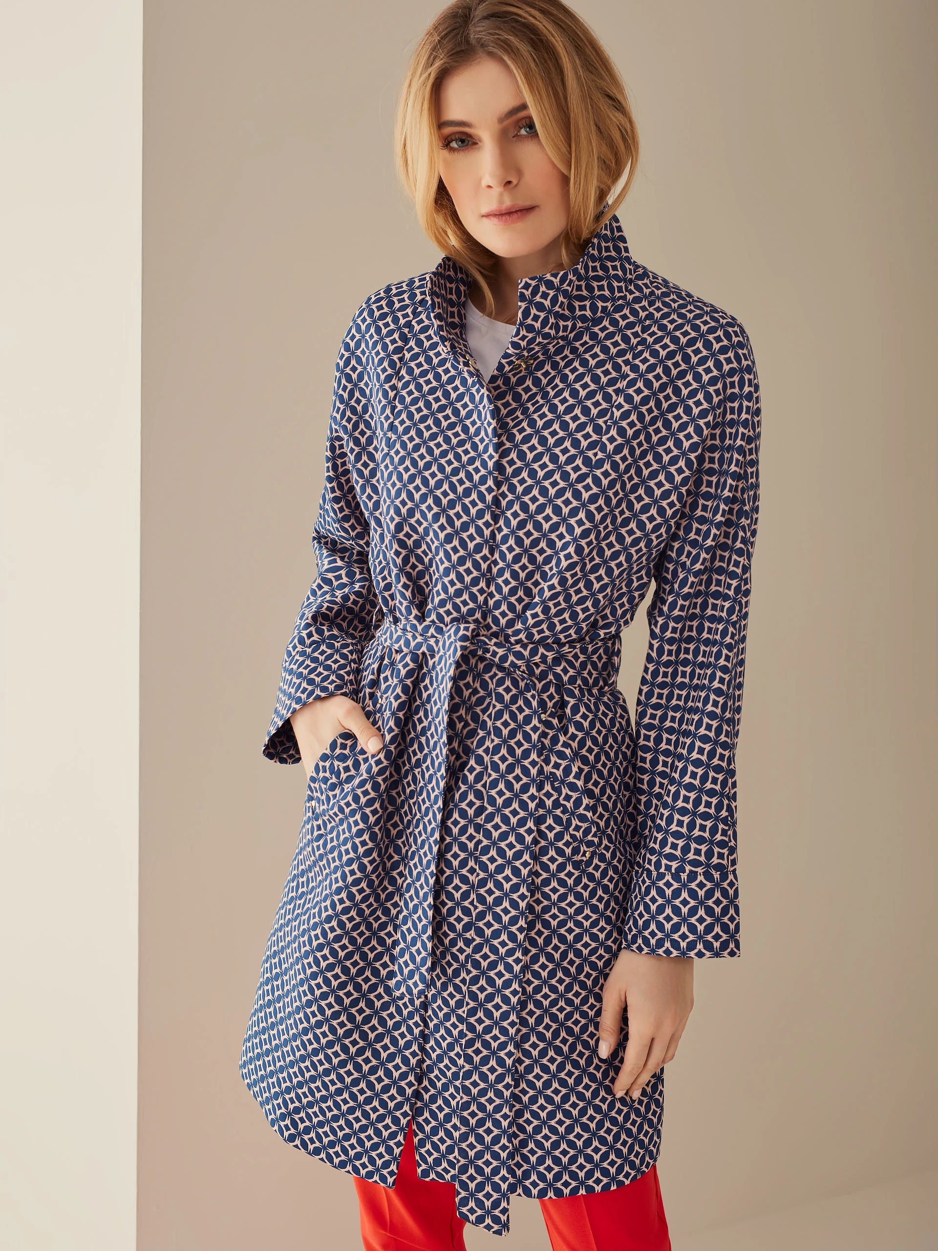 BOXY PATTERNED COAT