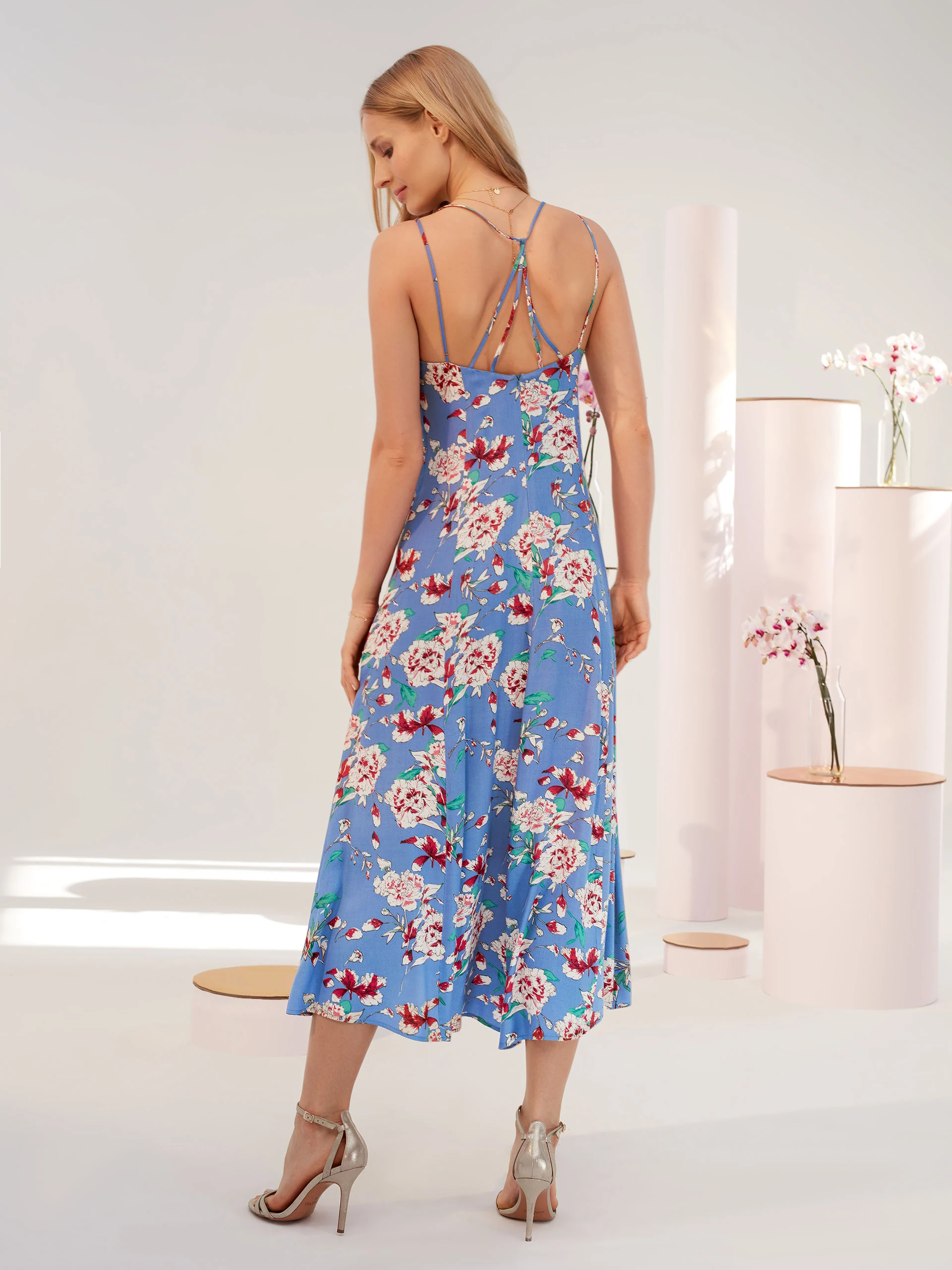 SLIGHTLY FLARED DRESS