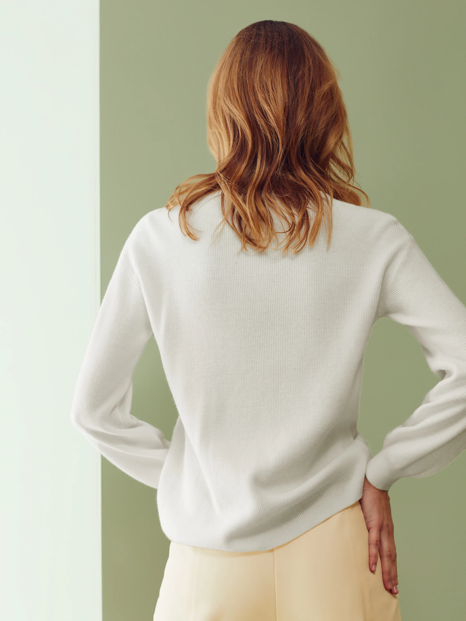 SWEATER WITH BINDING