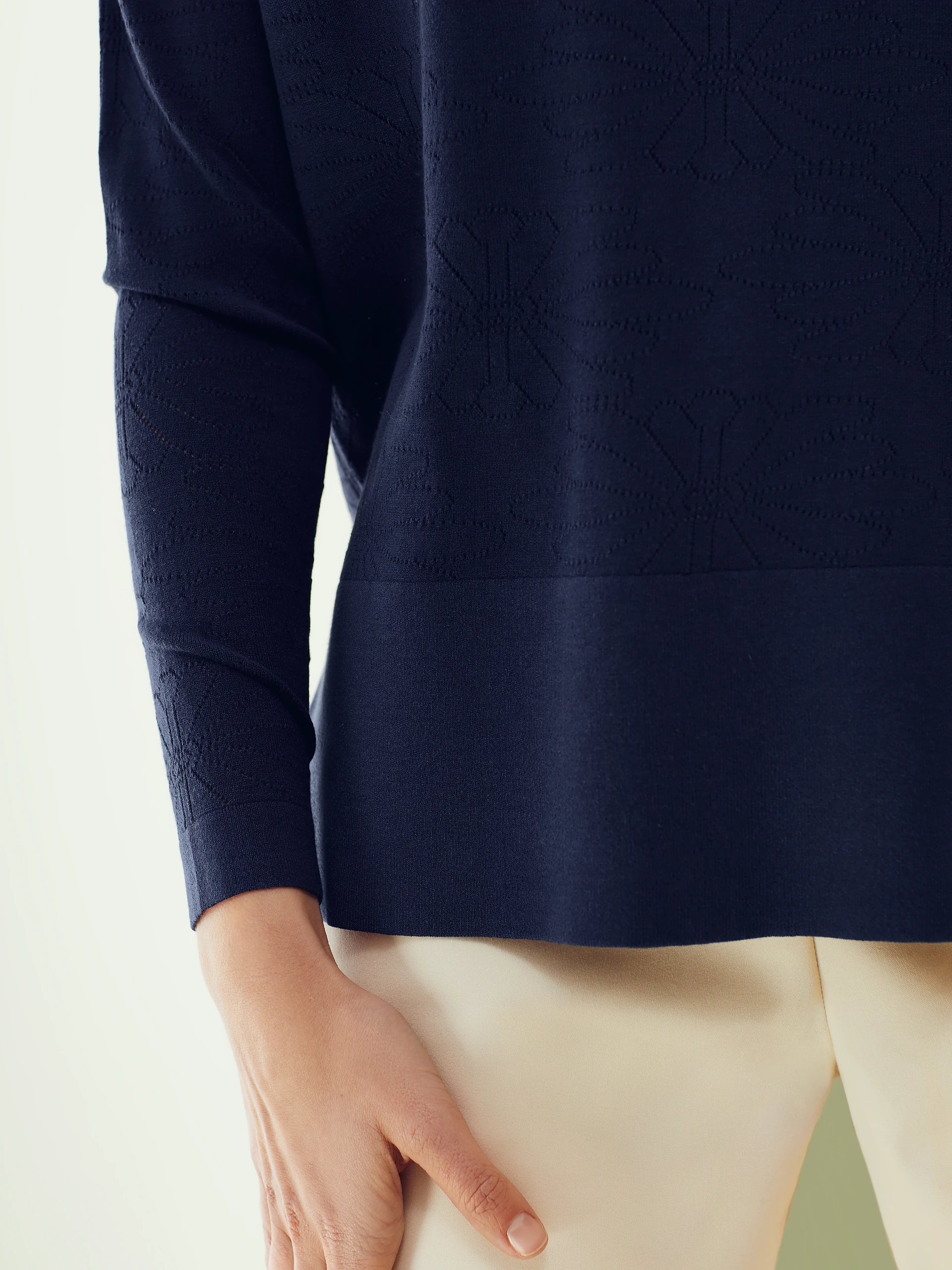 SWEATER WITH LOWERED SHOULDER LINE