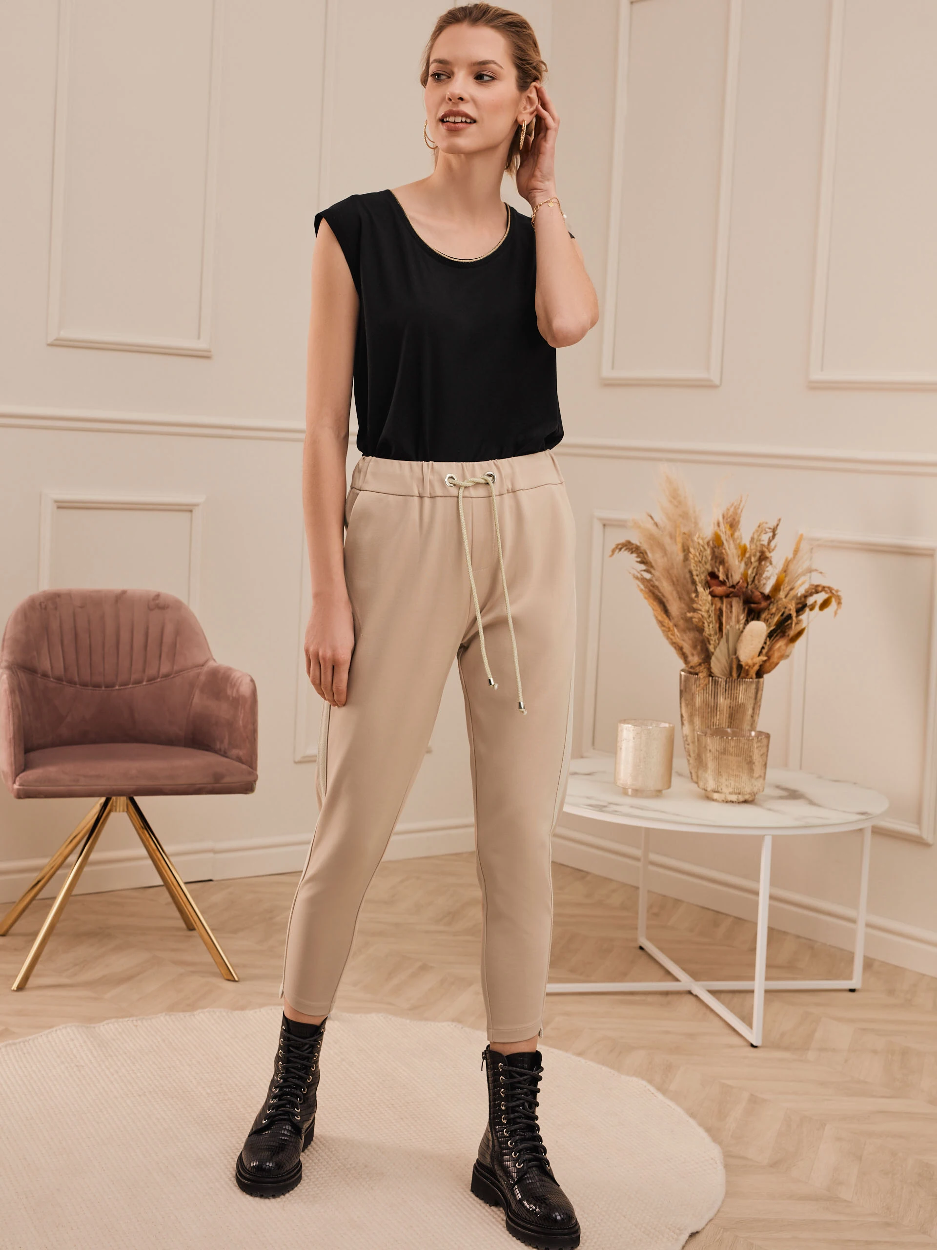 BLACK CLASSIC BLOUSE