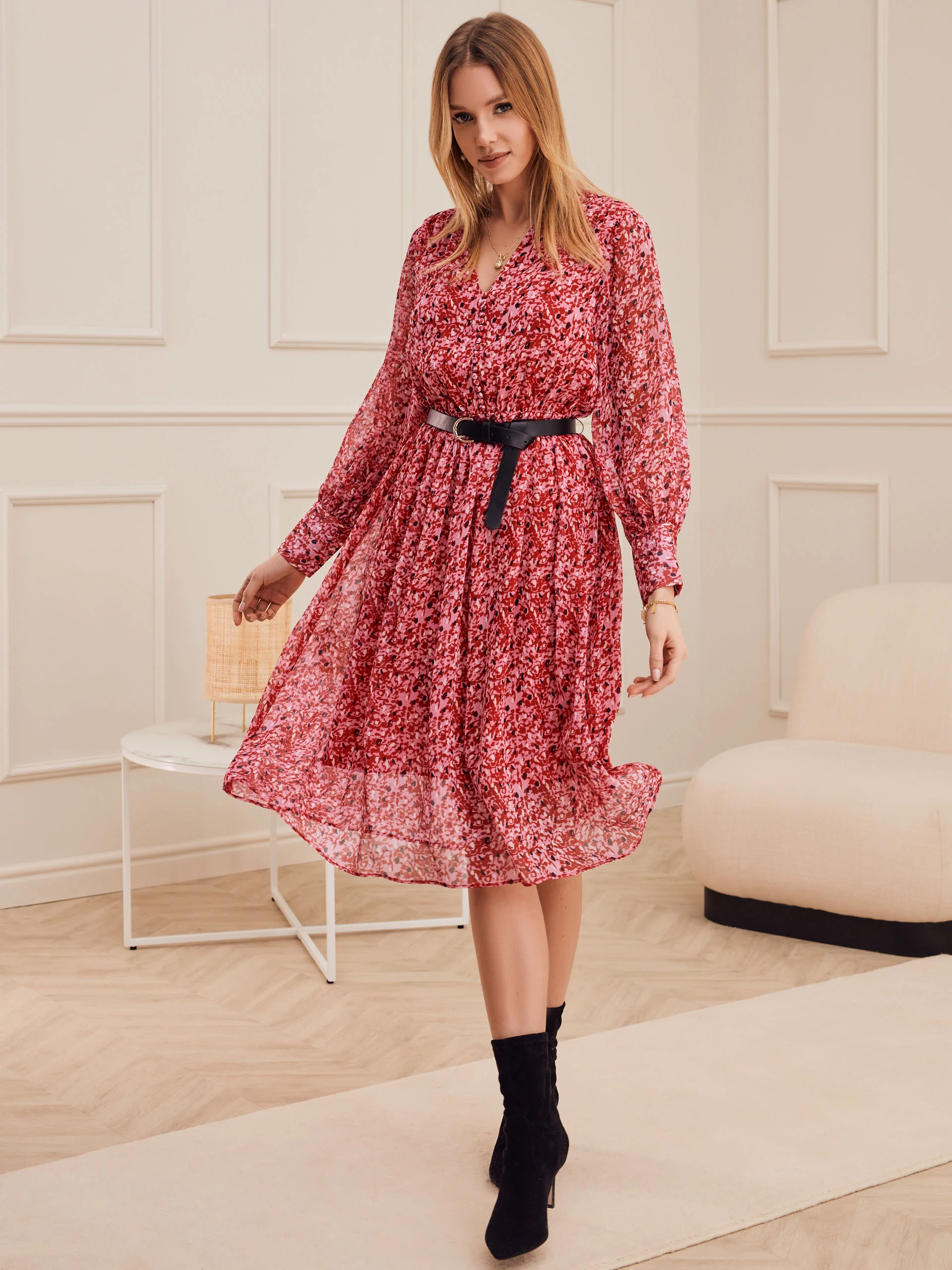 RED DRESS WITH BUTTONS