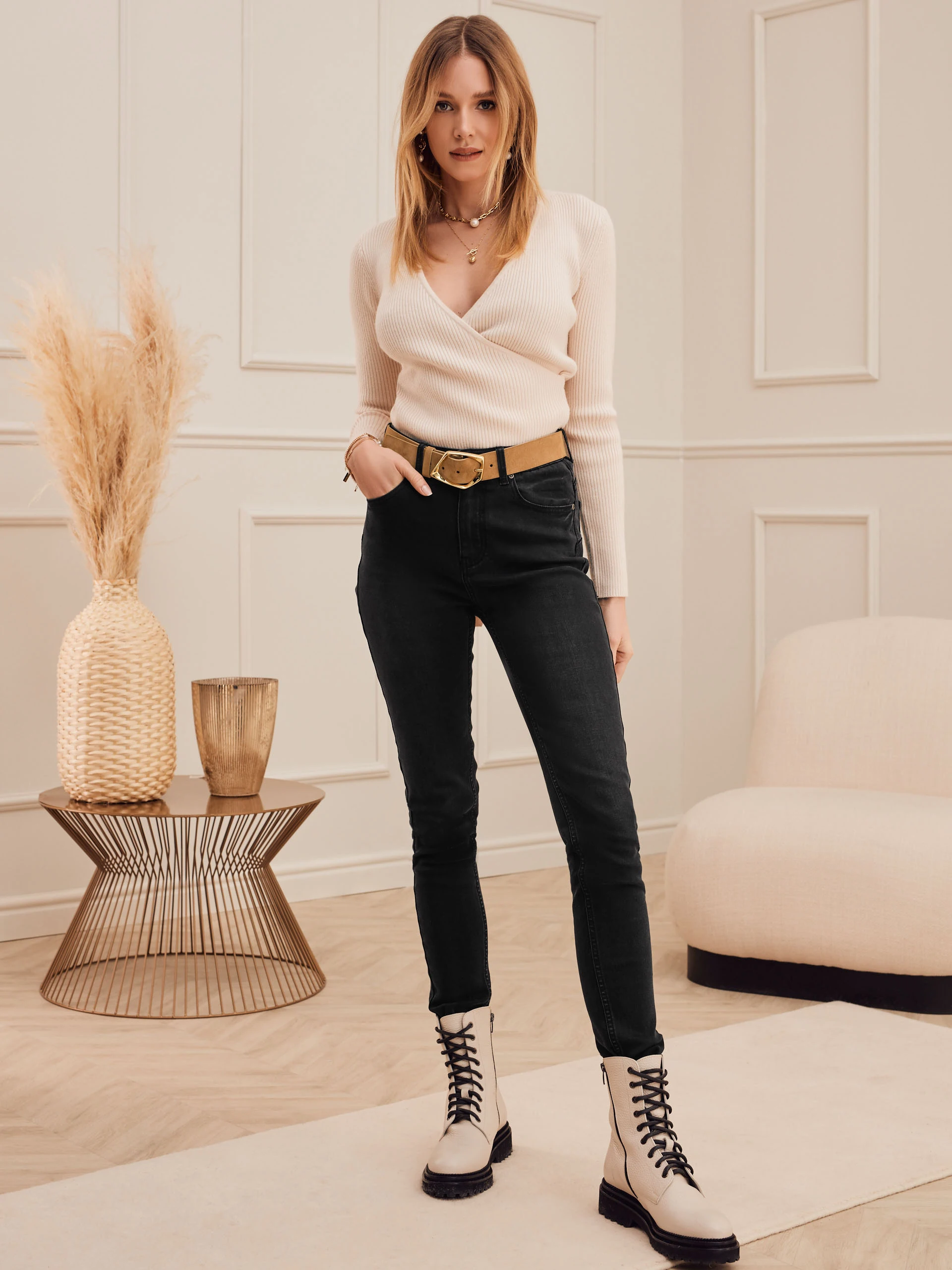 BLACK JEANS PANTS