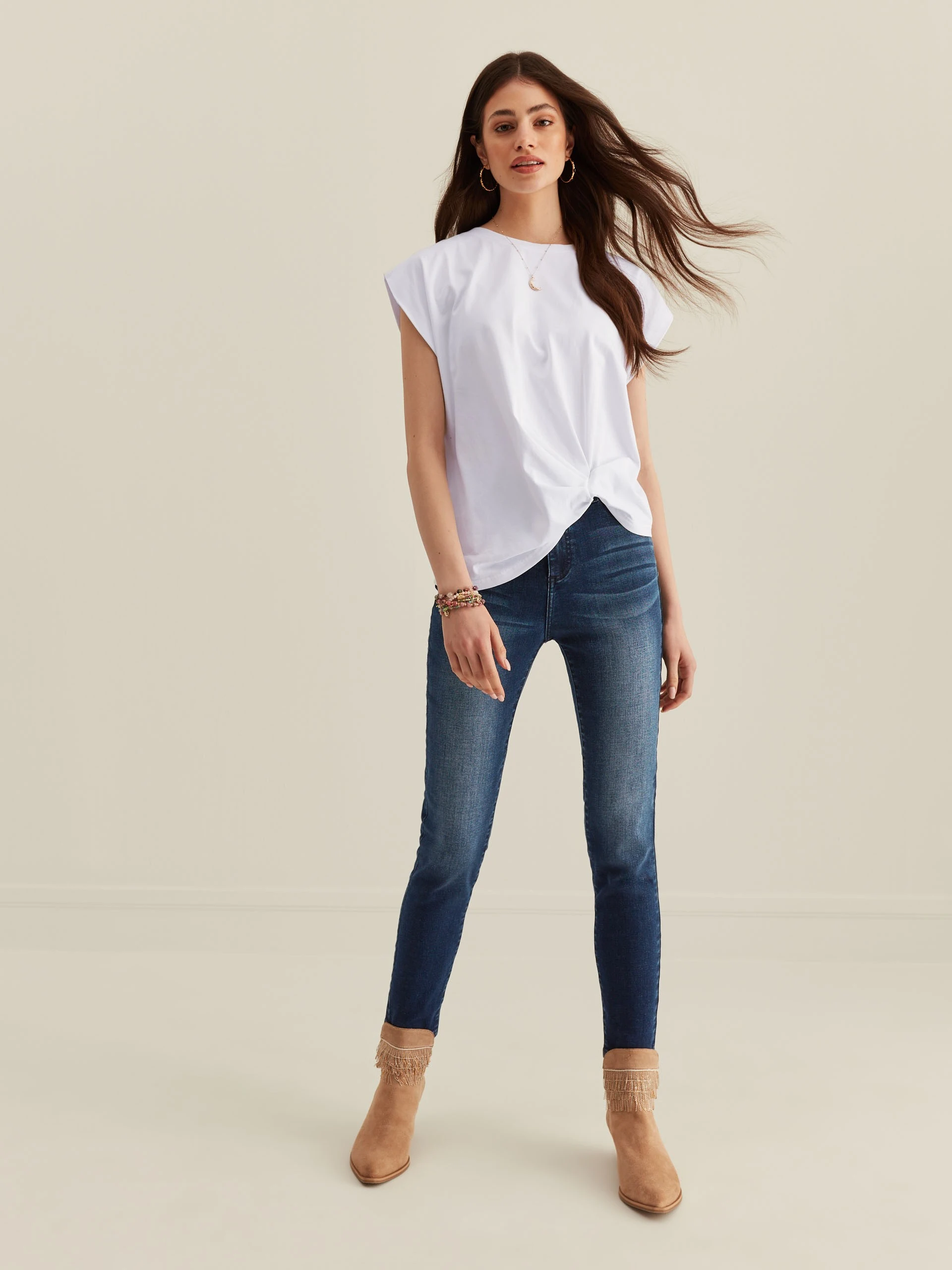 WHITE SHORT SLEEVE BLOUSE