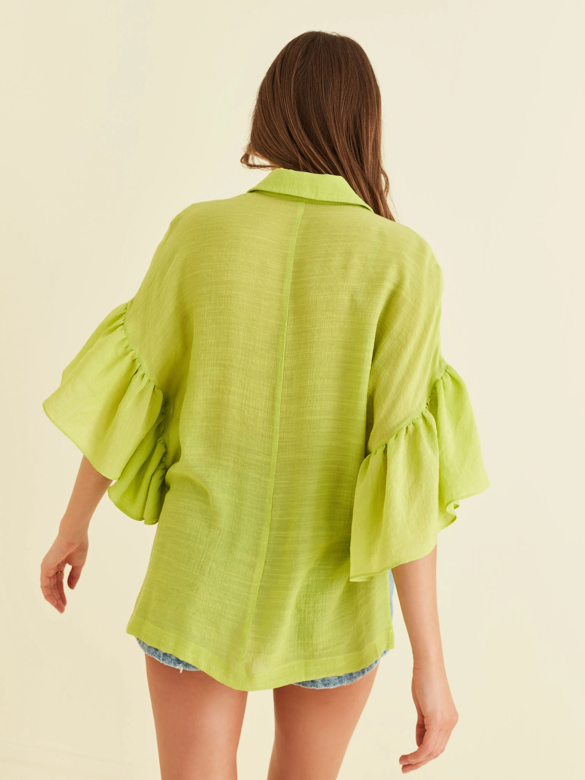 LIGHT GREEN BLOUSE WITH SHORT SLEEVE